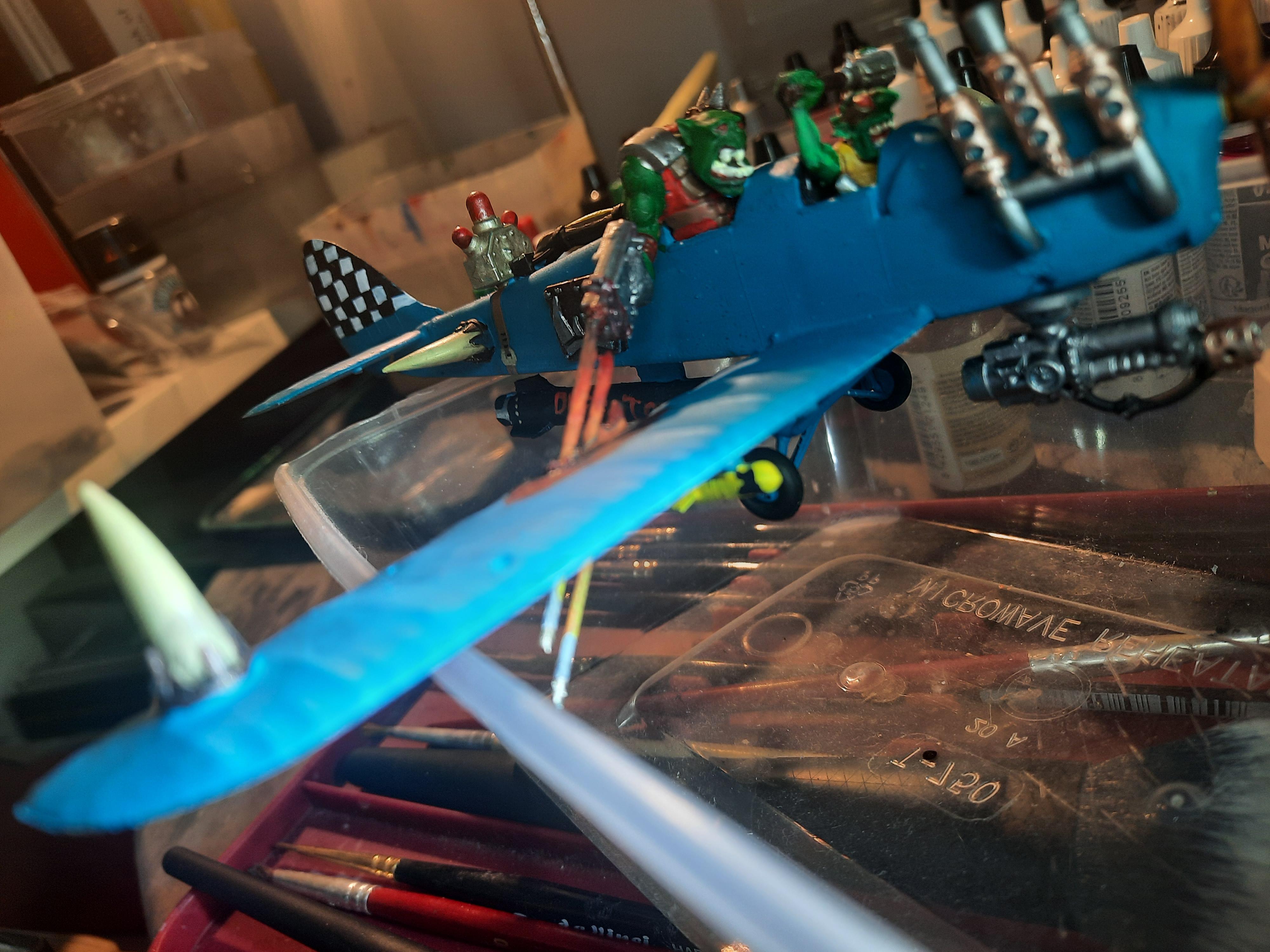 Biplane, Kitbashing, Modding, Orcs, Ork Moth, Orks, Plane, Tiger Moth