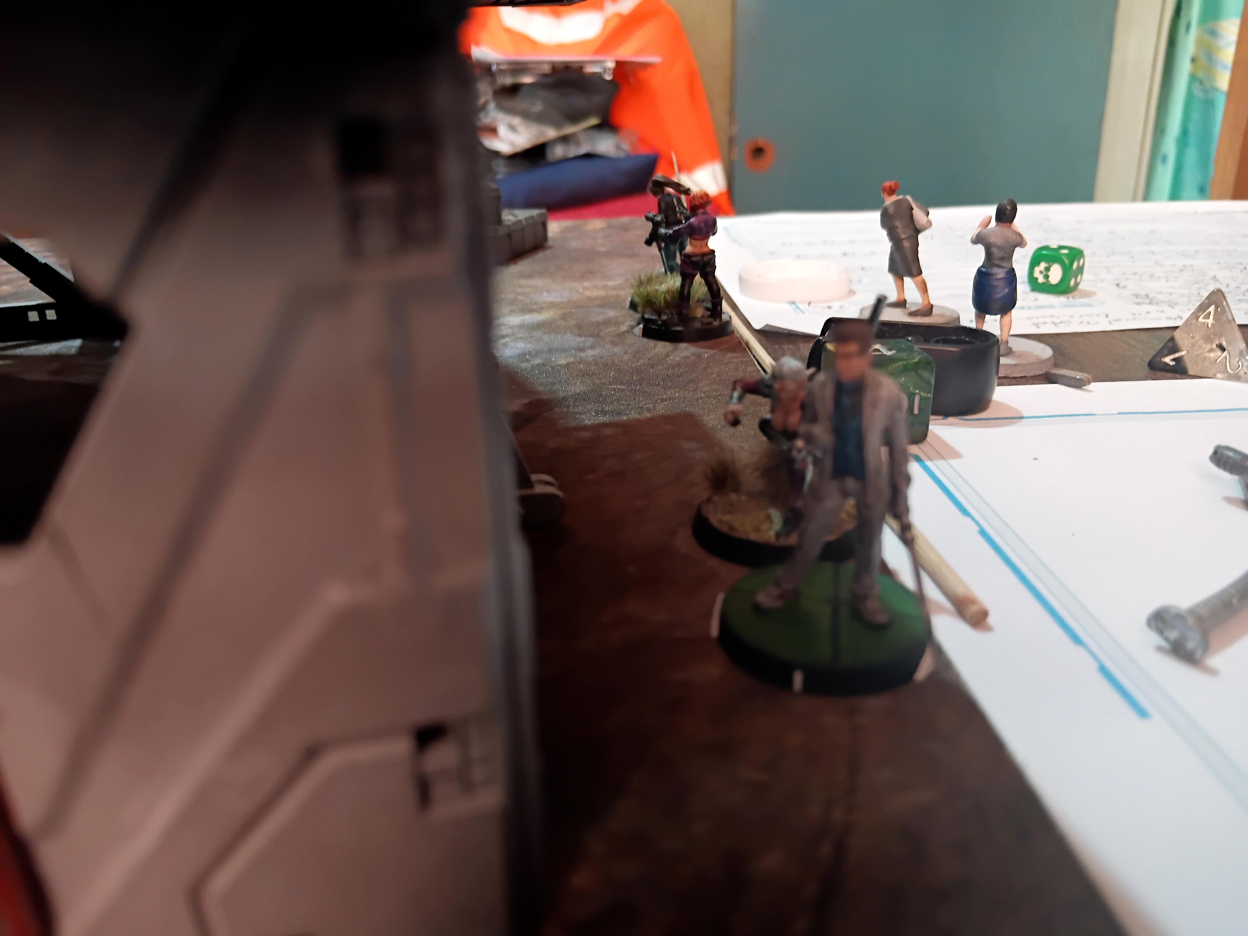 Adventure Game, Azakir, Compound, Five Parsecs From Home, Folsk, Fph, Fun, Infiltration, Mercenary, Miniatures, Minis, Mission, Novel, Sci Fi, Science Fiction, Sela, Skirmish, Starship, Stealth
