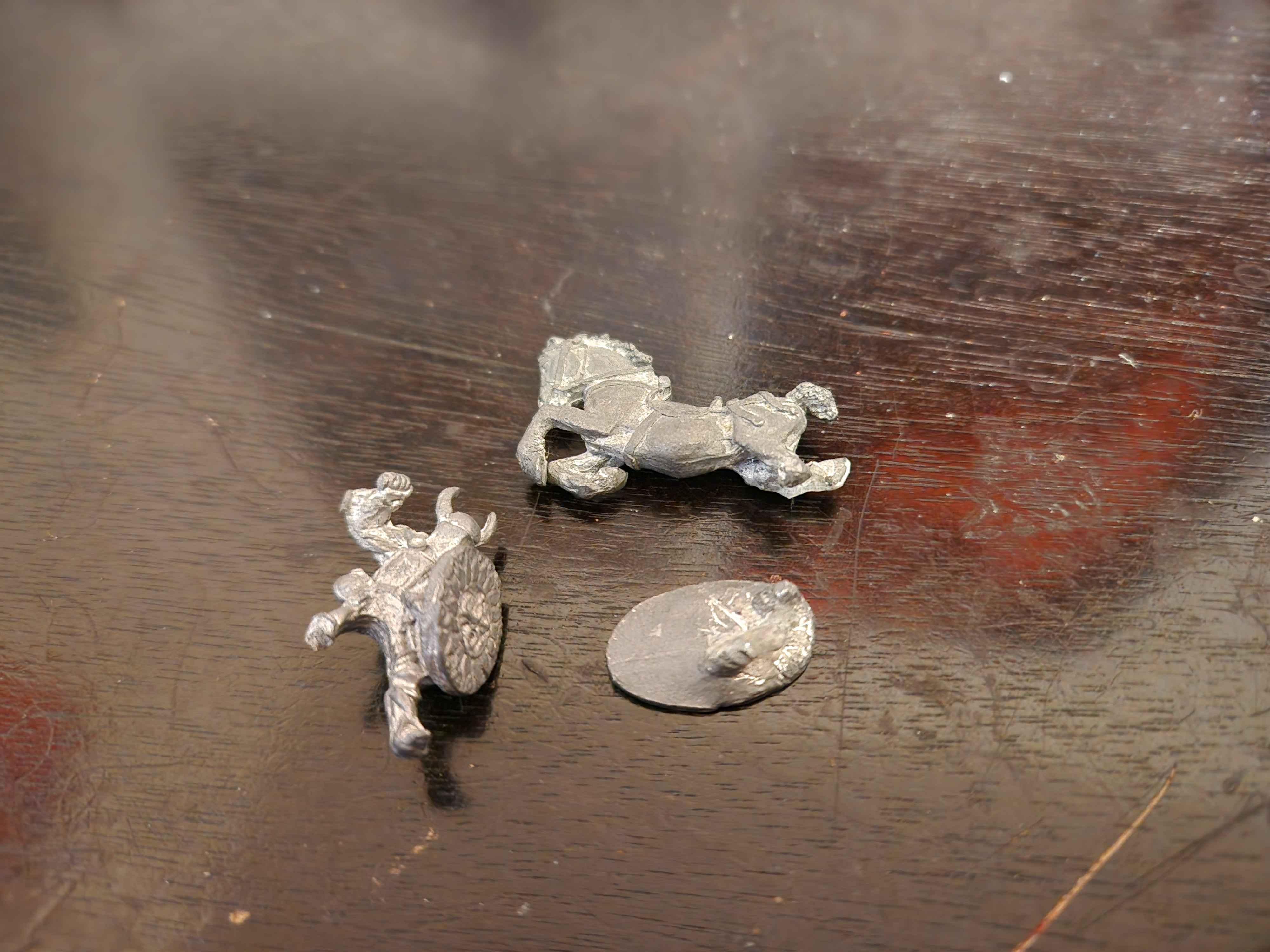 Broken, Kitbash, Broken mini