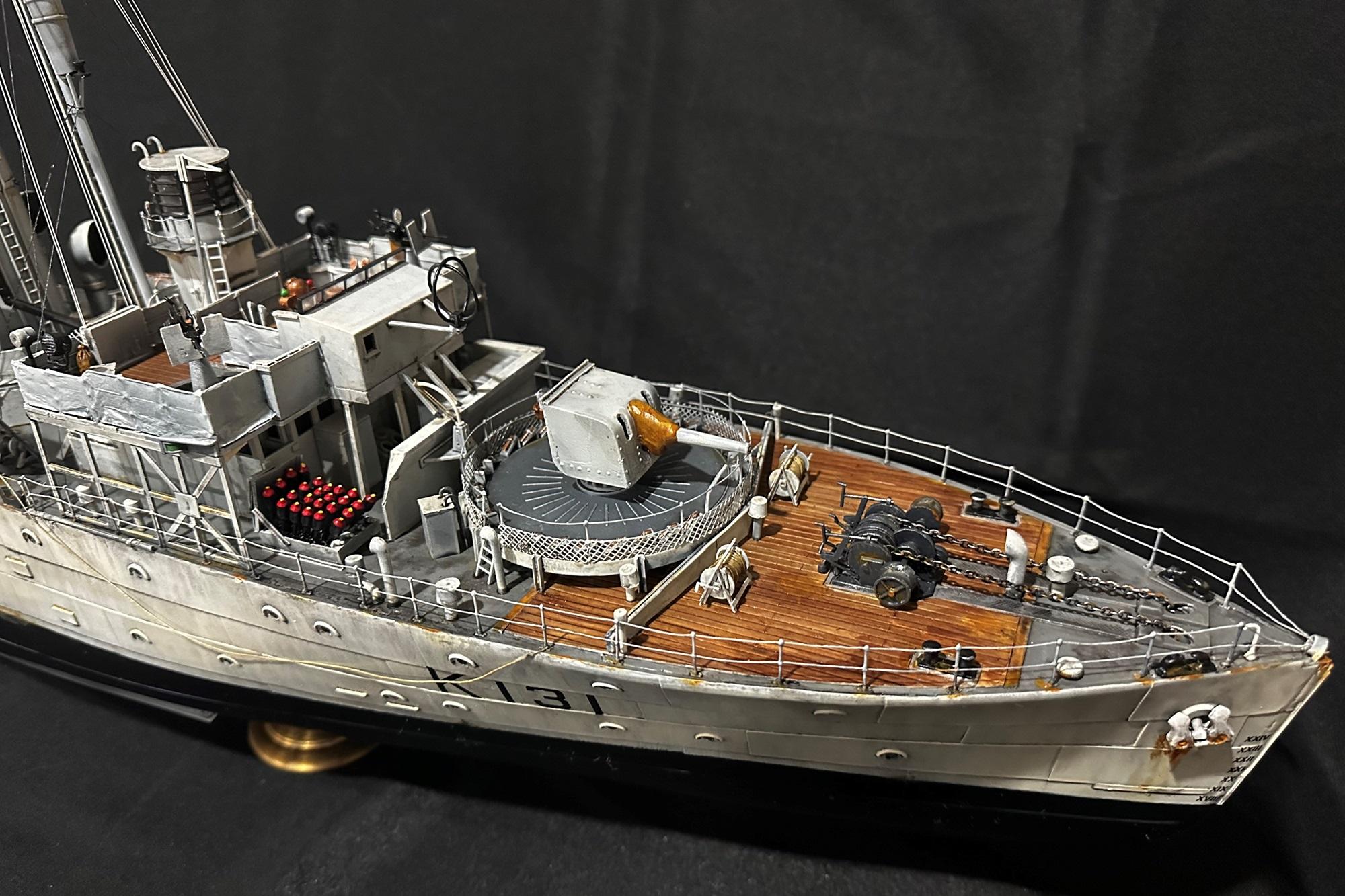 1/72 Scale, Corvette, Flower Class Corevette, Hmcs Chilliwack Starboard Bow 1944, Model Ship, Painted, Weathered, World War Two, Ww 2