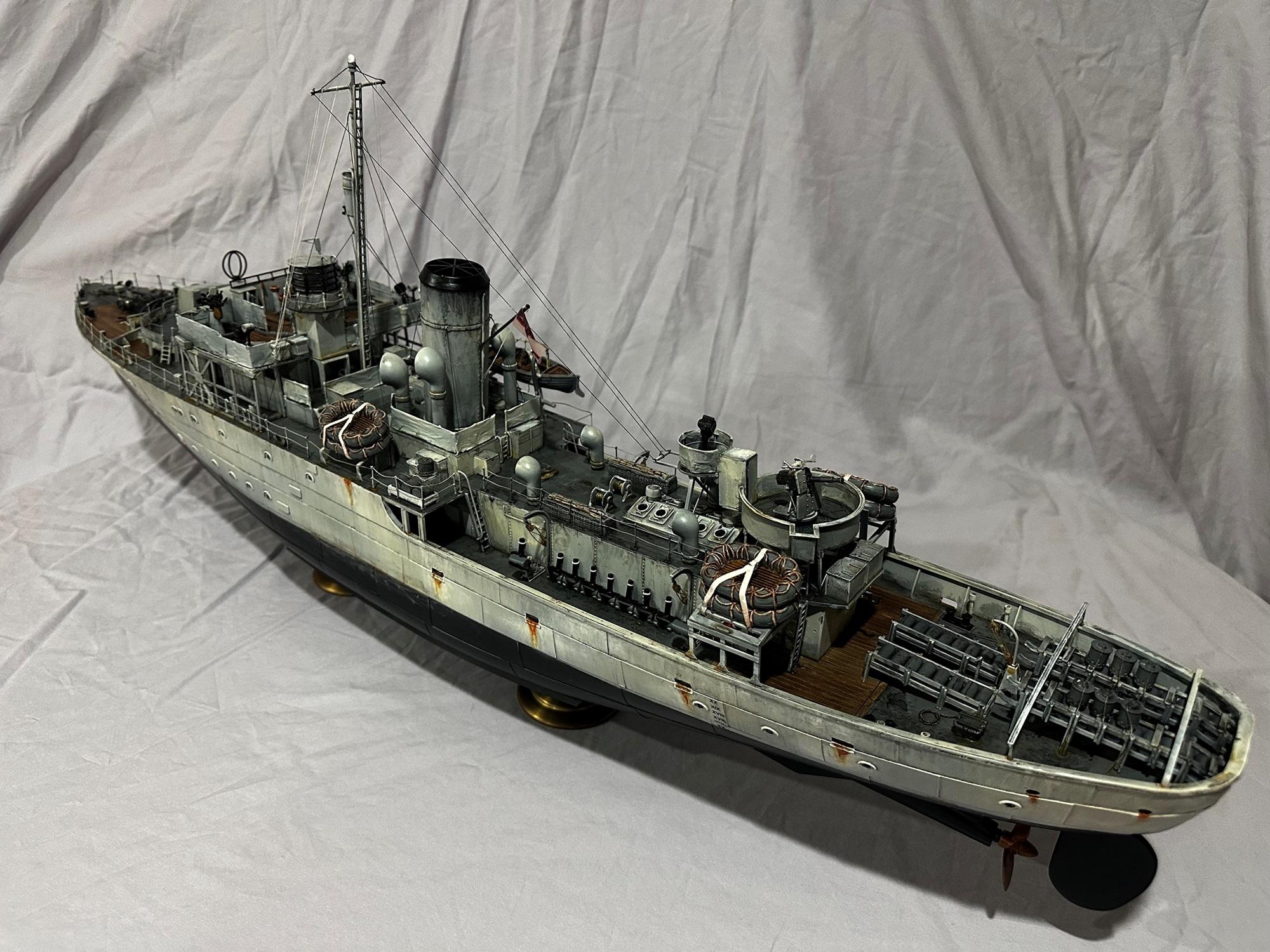 1/72 Scale, Corvette, Flower Class Corevette, Hmcs Chilliwack 44 Weathering, Hmcs Chilliwack Port Quarter View 1944, Model Ship, Painted, Weathered, World War Two, Ww 2