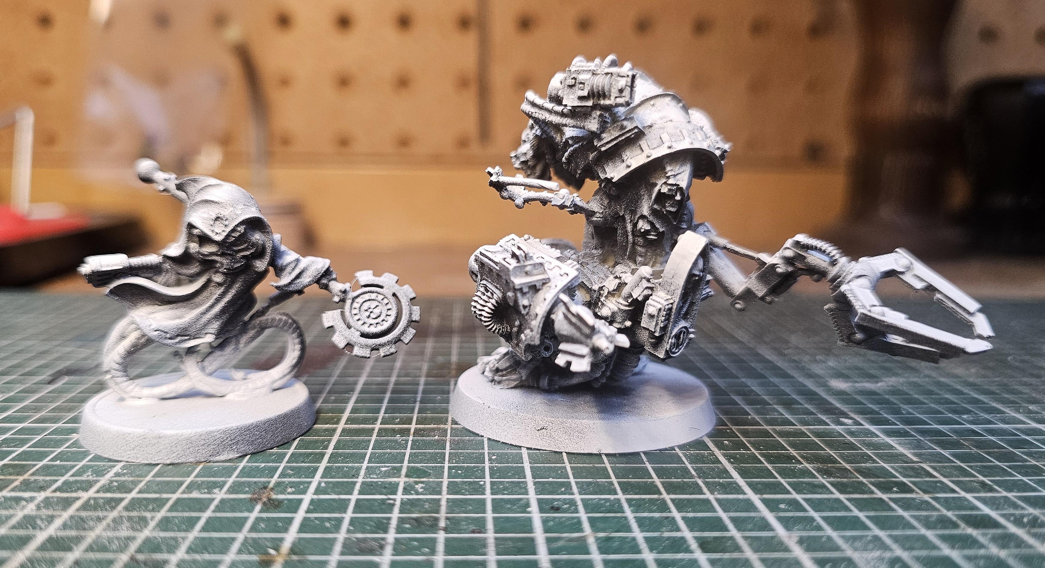 Old Adepticon Tech Priest and Magus