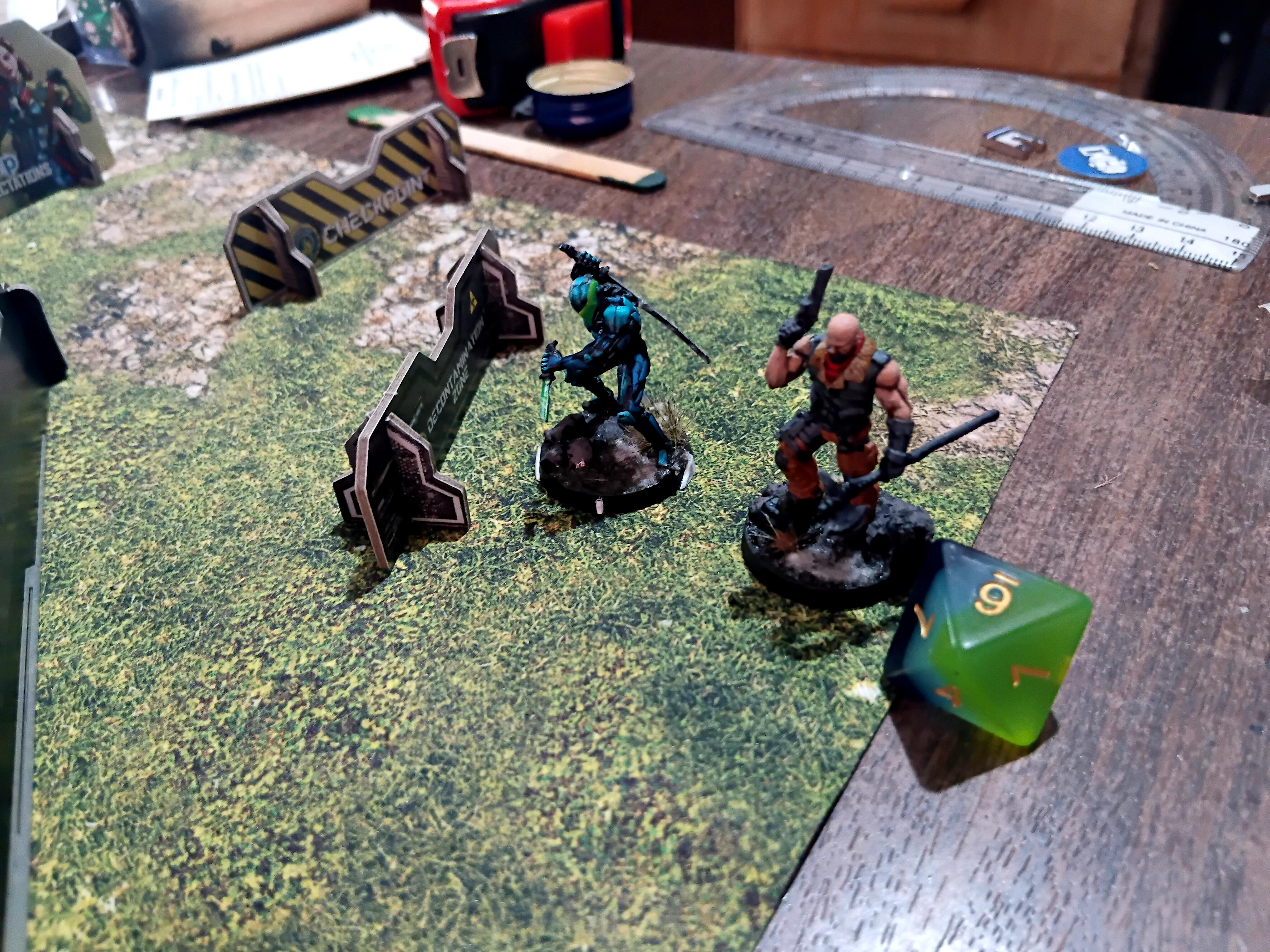 Adventure Game, Azakir Halgriv, Five Parsecs From Home, Fun, Genestealer, Mercenary, Miniatures, Minis, Ninjas, Sci Fi, Science Fiction, Sela Orrel, Ship Crew, Single Player