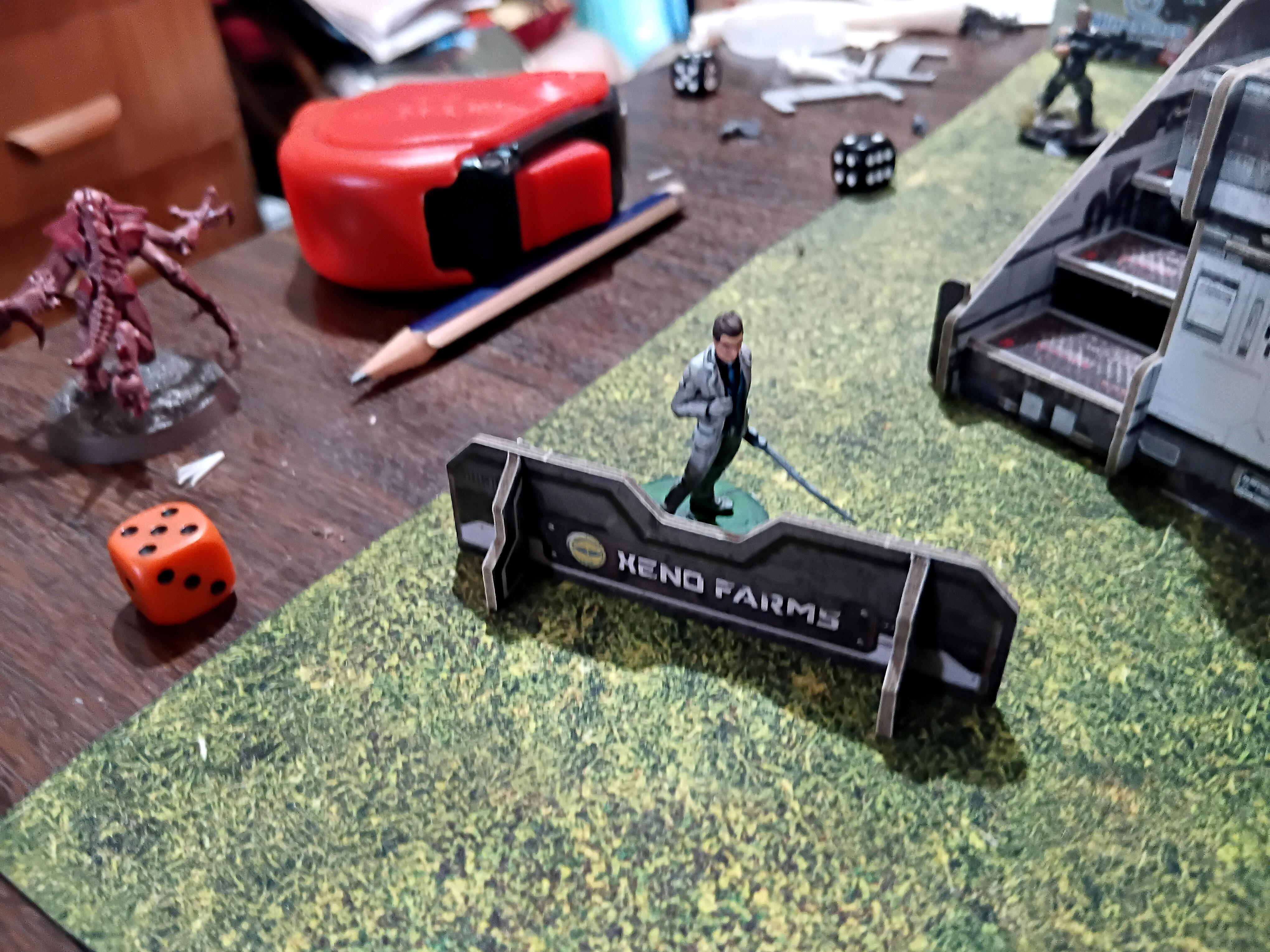 Adventure Game, Azakir Halgriv, Five Parsecs From Home, Fun, Genestealer, Mercenary, Miniatures, Minis, Ninjas, Sci Fi, Science Fiction, Sela Orrel, Ship Crew, Single Player