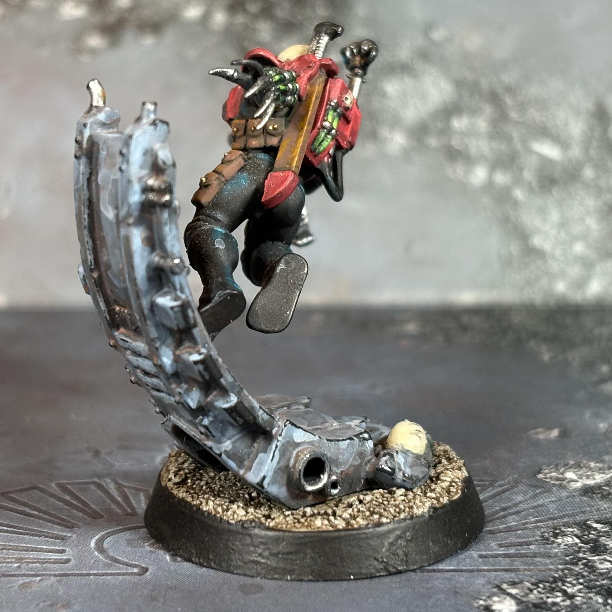 Eversor Assassin, Imperial Agents, Imperial Assassin, Warhammer 40,000