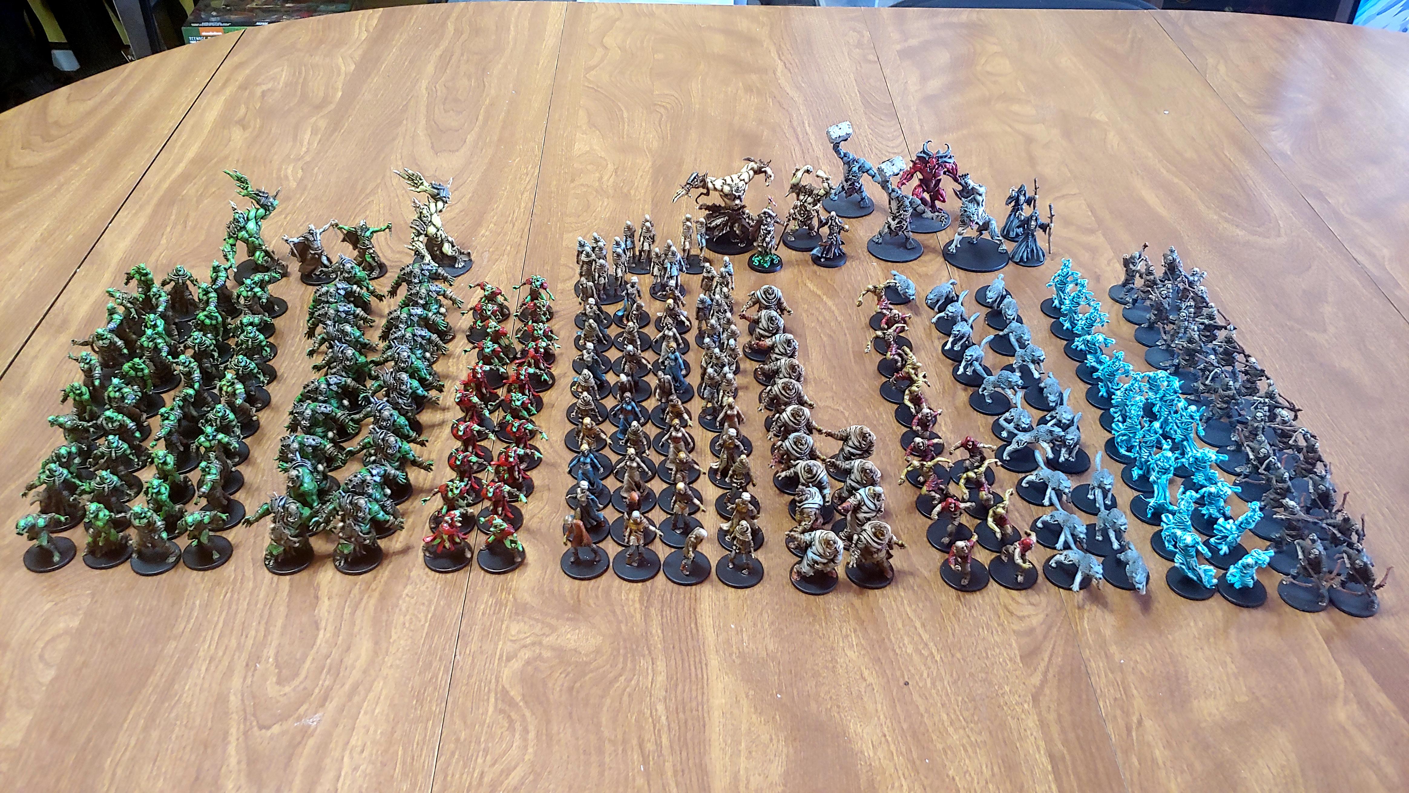 Zombicide Black Plague and Green Horde