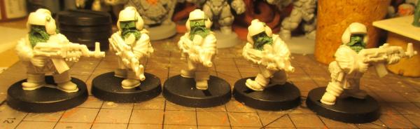 1244585_sm-Basic%20AK%20Troopers3.JPG