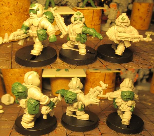 1245208_sm-AK%20Medic2.JPG