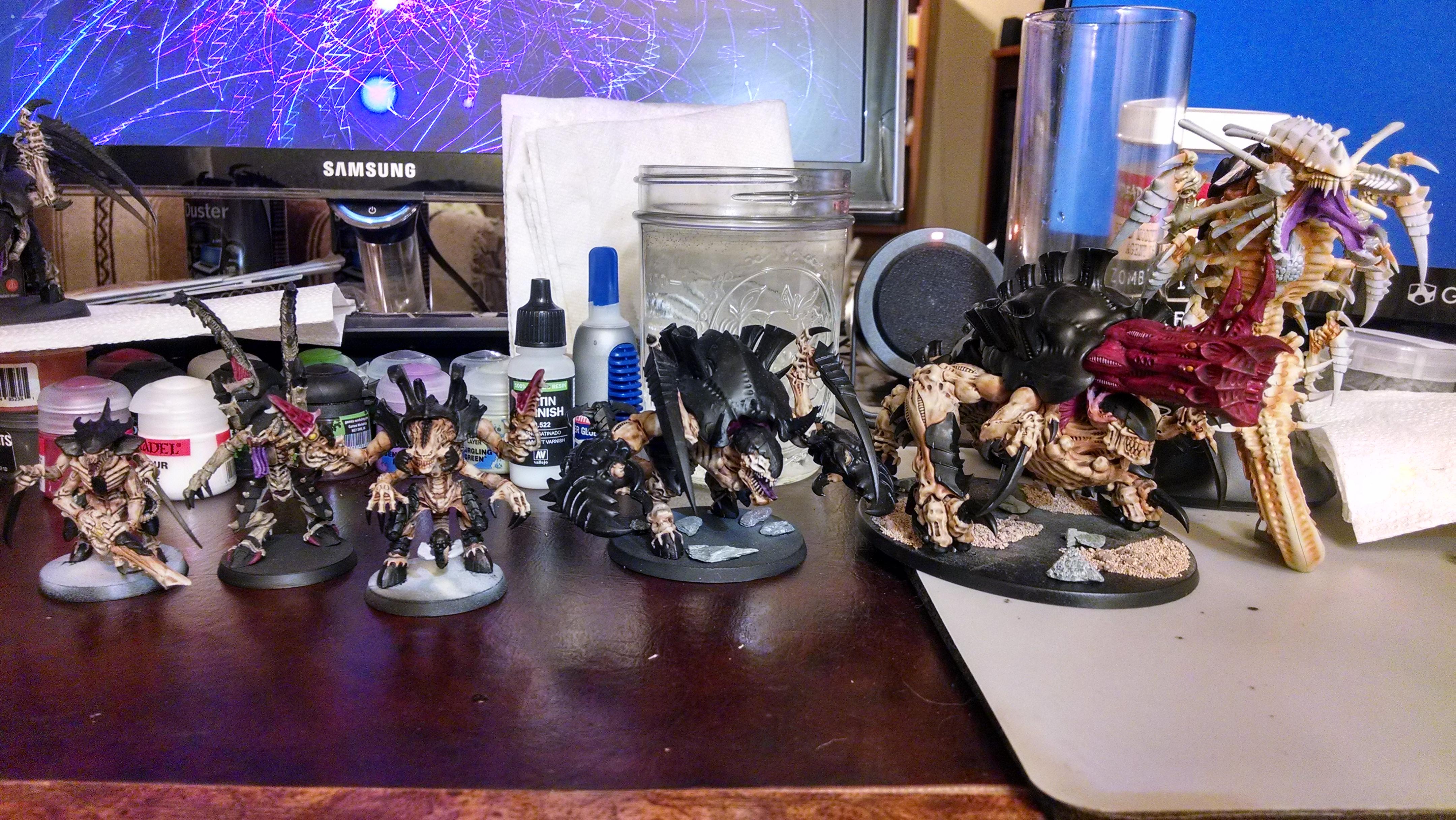 Airbrush Carnifex Exocrine Lictor Mawloc Old One Eye Ooe Prime Tyranids Warhammer 40 000 Warrior Prime Warriors First Airbrushing Attempts Gallery Dakkadakka Roll The Dice To See If I M Getting Drunk
