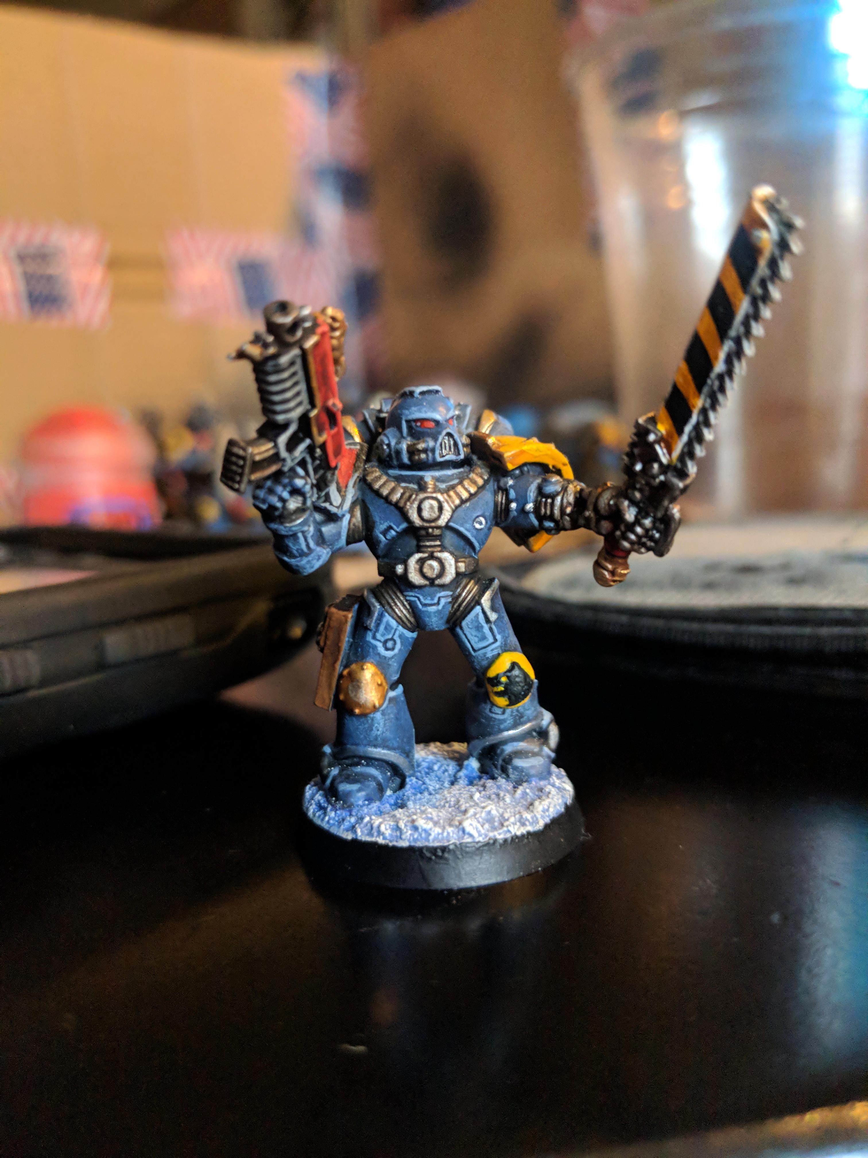 Warhammer 40k Space Marine Space Wolves Pack Chainsword & Arm